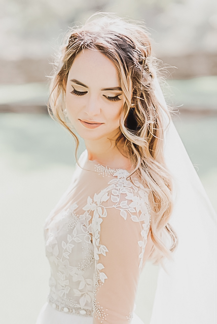 Willow Vogt Photography, Austin Weddings, Willow Vogt Wedding Photographer, Fall Hill Country Wedding, Wedding Photographer, Waco Photographer, Texas Photographer, Texas Wedding Photographers,
